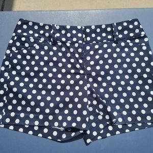 Ann Taylor Signature shorts